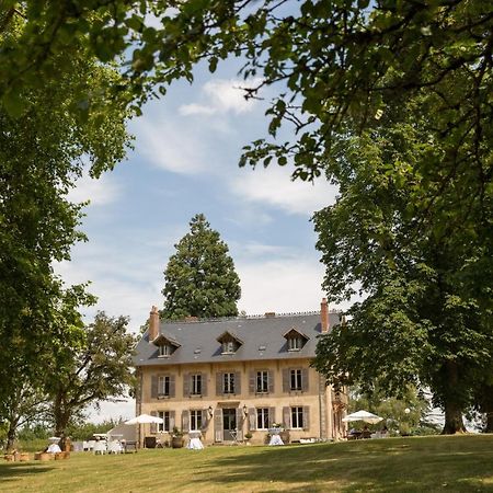 Domaine De Savigny Bed & Breakfast Saint-Saulge Dış mekan fotoğraf